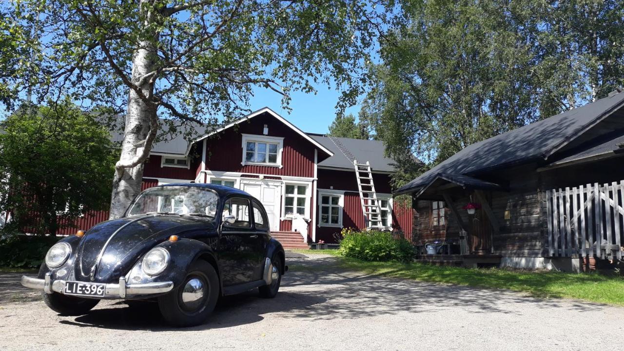 Lauri Historical Log House Manor 호텔 로바니에미 외부 사진