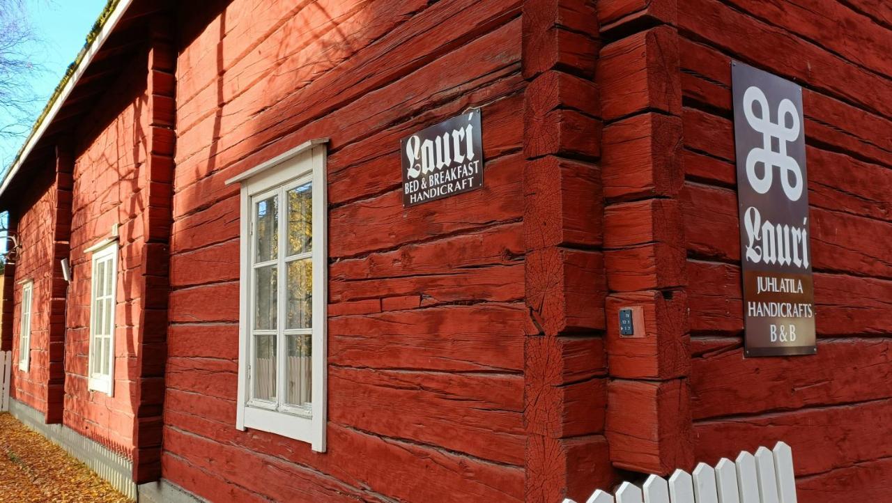 Lauri Historical Log House Manor 호텔 로바니에미 외부 사진